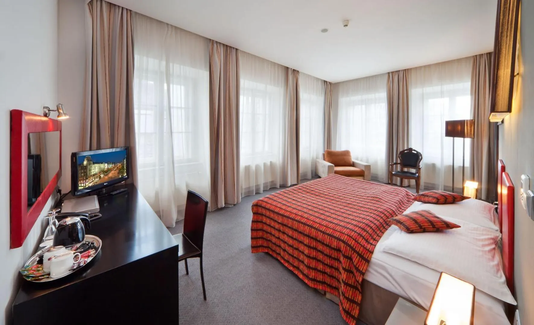 Отель Prague Inn