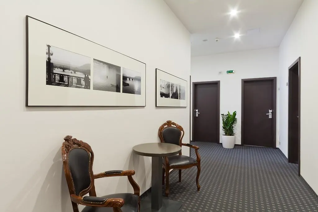 Prague Inn Отель