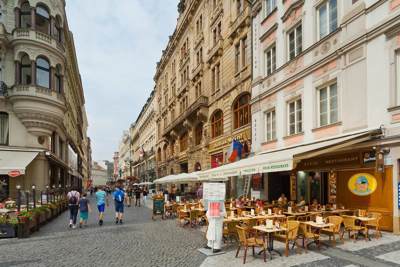 Prague Inn