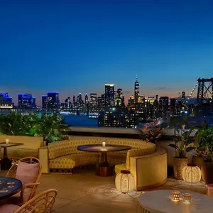 Moxy Brooklyn Williamsburg Hotel New York