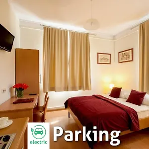 https://maly-krakow-aparthotel.krakowhotelspoland.com